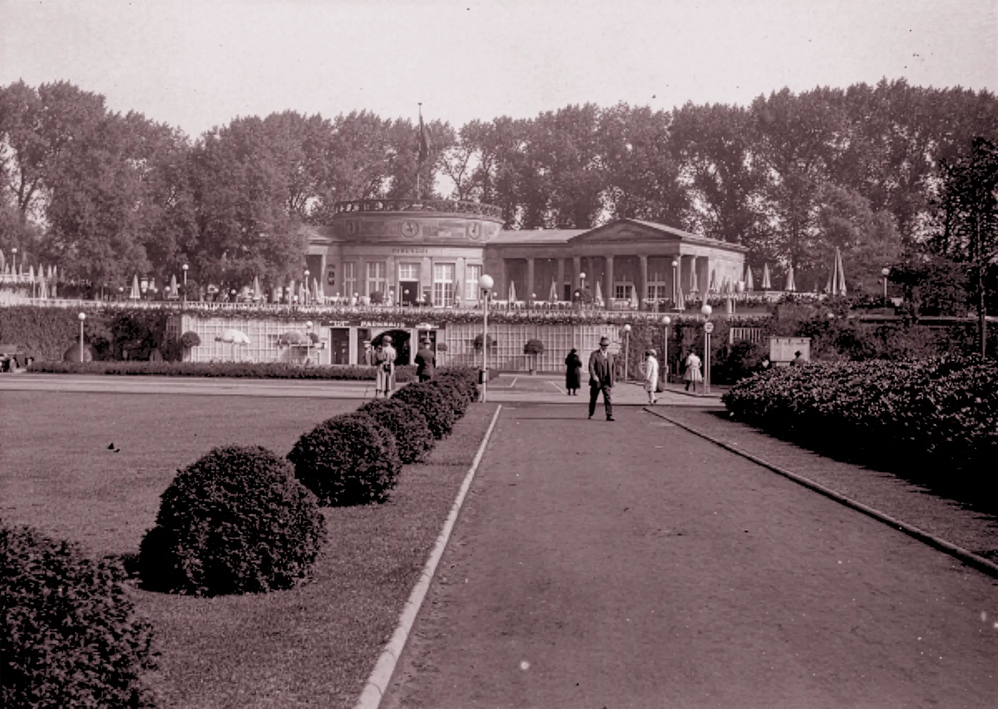 PARK_Cafe_History_Teehaus_1924_01